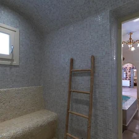 Harmonic Breeze Villas Villa Fira (Santorini)