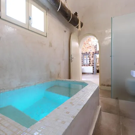 Harmonic Breeze Villas * Fira (Santorini)