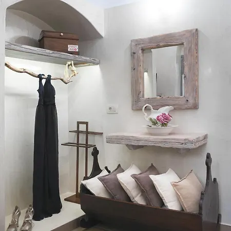 Harmonic Breeze Villas Fira (Santorini)